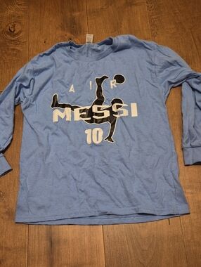 Gildan Kids Light Blue Graphic Long Sleeve Tee